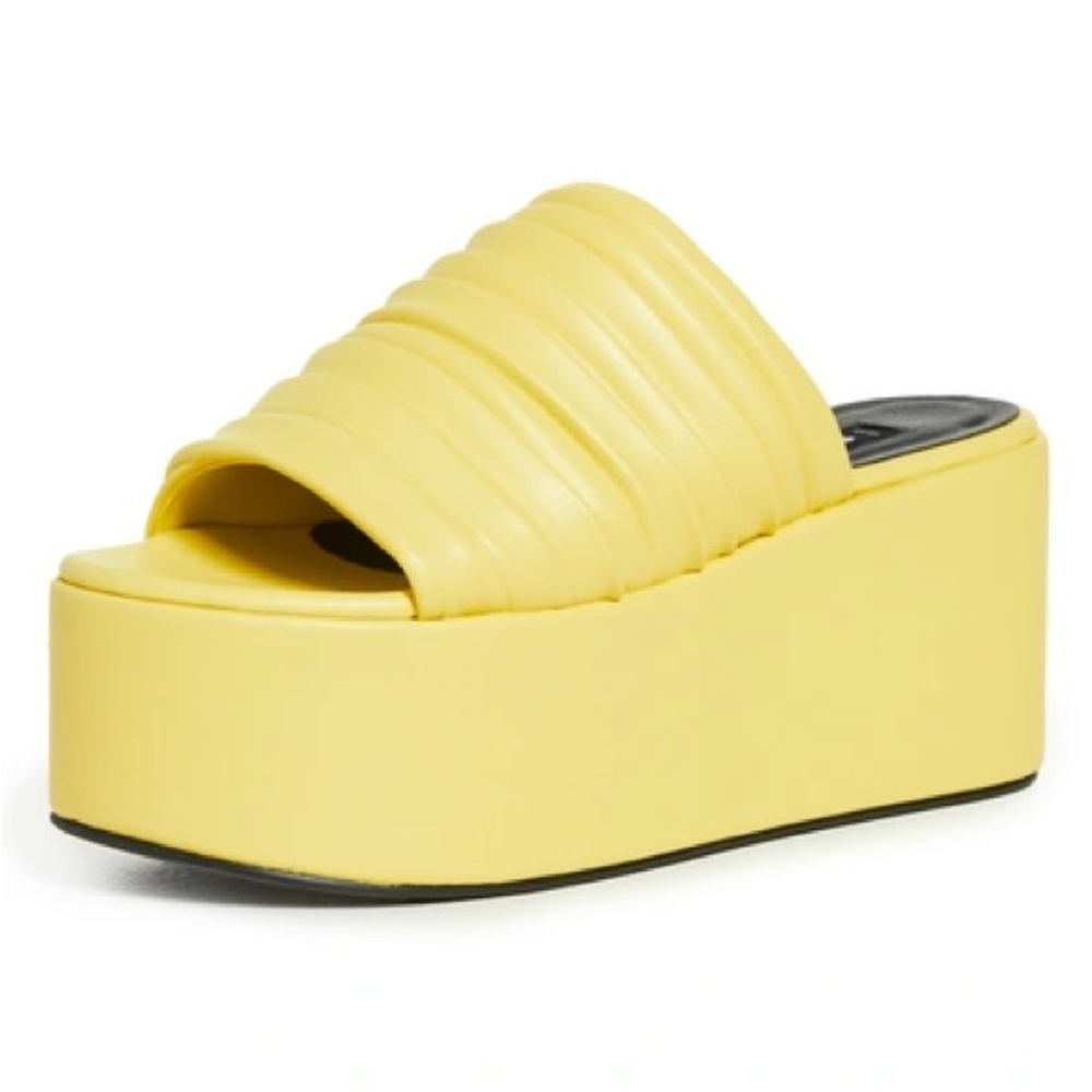 SIMON MILLER YELLOW PLEATED COASTER PLATFORM SANDALS IN KIWI